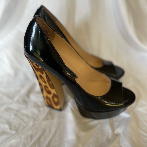 Boutique 9 Black Patent Leopard heel platform - Picture 3 of 4